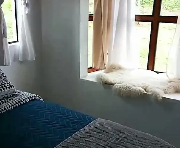 Chale Com Vidros E Hidromassagem