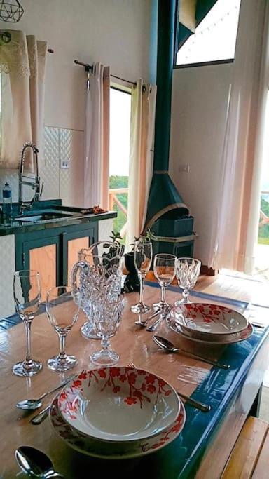 Chalet Chale Com Vidros E Hidromassagem *