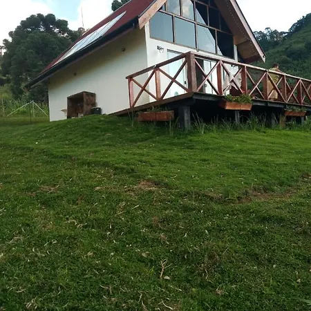 Chale Com Vidros E Hidromassagem Villa Sao Bento do Sapucai Exterior photo